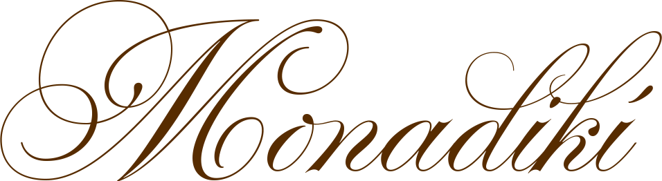 Monadiki – Ръчно Изплетени Дрехи